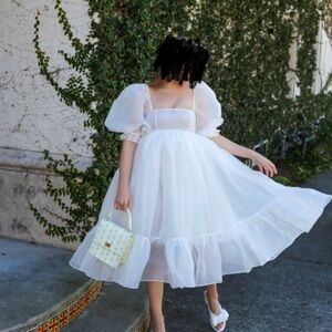 Selkie Ivory Puff Sleeve Dress